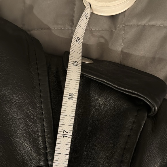 Sezane Zig Black Leather Jacket - Picture 9 of 13